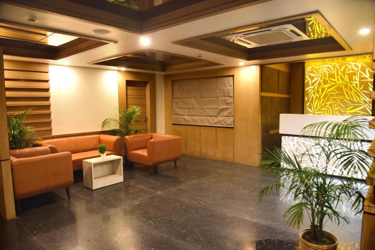 Hotel Rishiraj Nagaon  Exterior foto