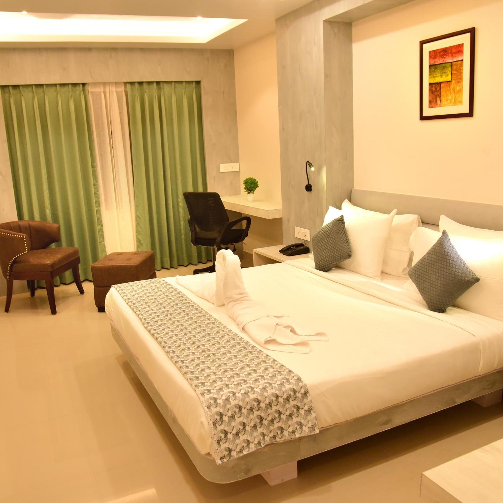 Hotel Rishiraj Nagaon  Exterior foto
