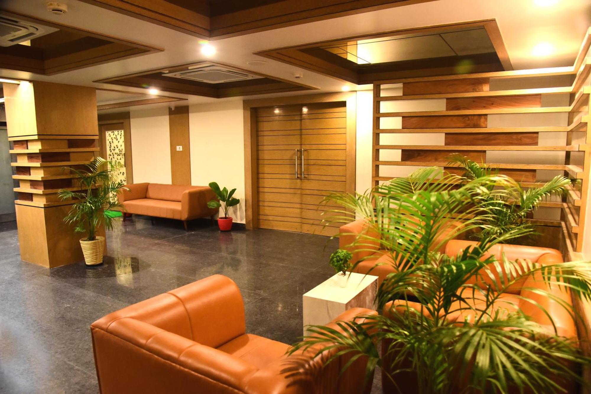 Hotel Rishiraj Nagaon  Exterior foto